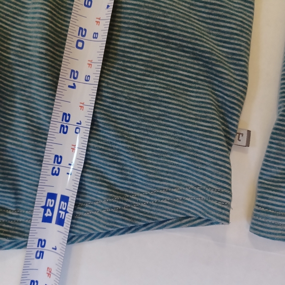 Toad & Co Pinstripe Turquoise Blue and Gray Turtleneck Size Small - Picture 10 of 14